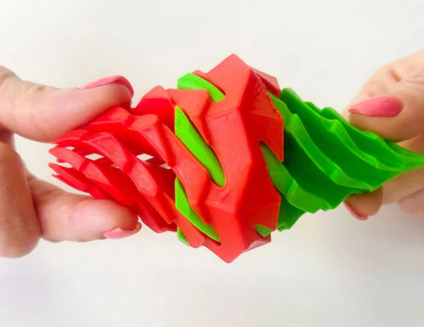 Twiddle Twister Christmas Tree