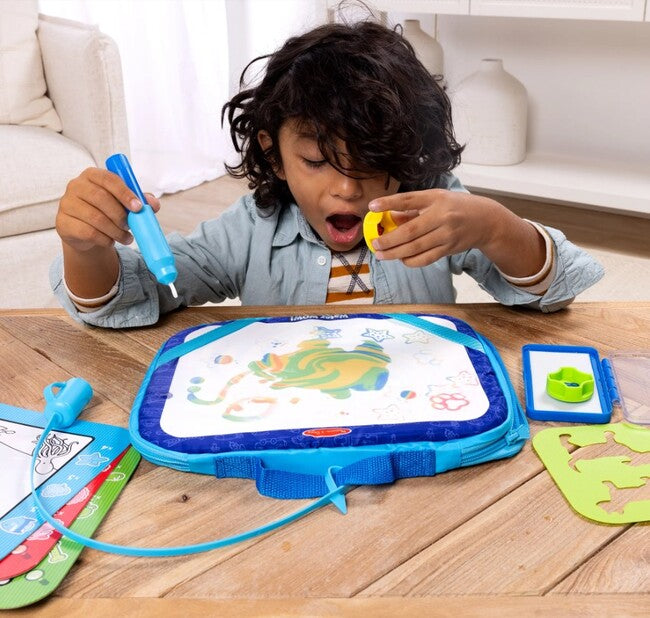 Water WOW! Take-Along Multi-Activity Drawing Set