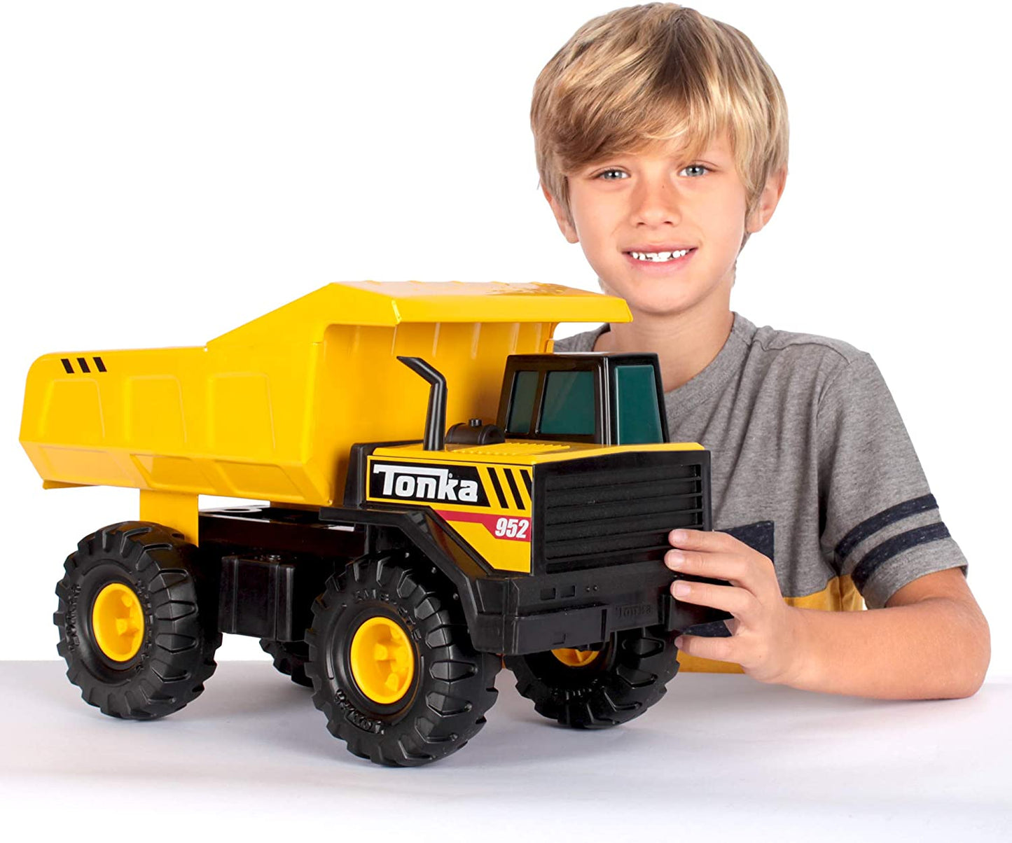 Mighty Dump Truck Tonka-2